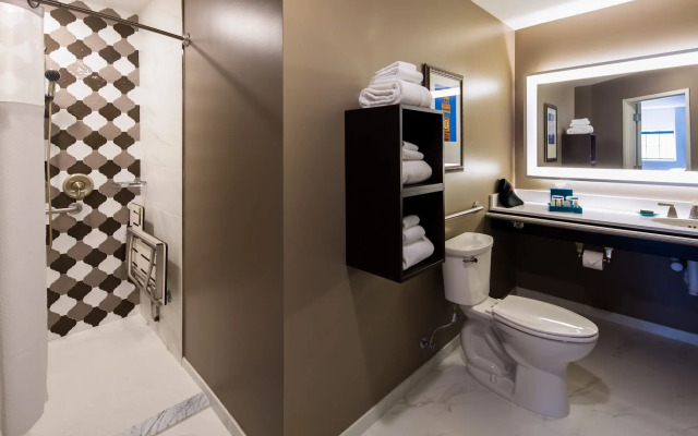 Hotel Indigo Baltimore Downtown by IHG