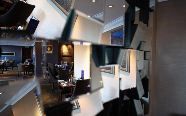 The Mansefield Hotel