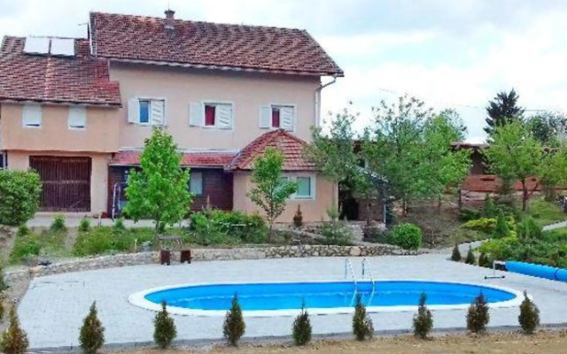 Apartments & Rooms  Sanja
