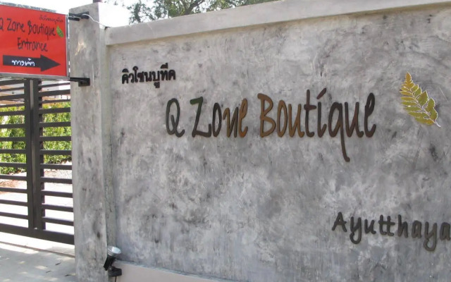 Q Zone Boutique