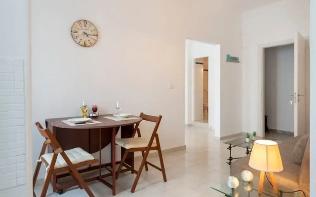 Parikia s Cute Pebble