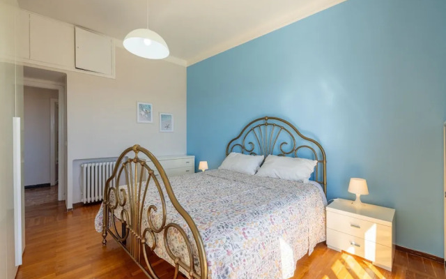 Sea View Central Apartment