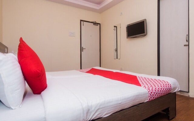 OYO 24014 Tuliip Residency