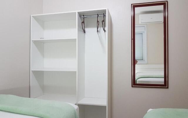 RESIDENCIAL COM CASAS DE 2 DORM - Praia Garopaba