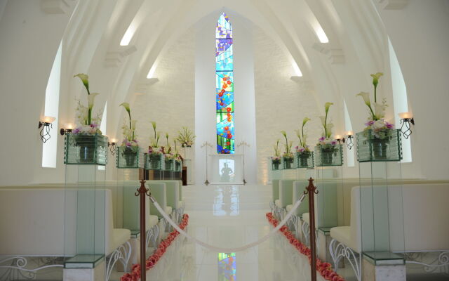 Kanucha Bay Hotels & Villas