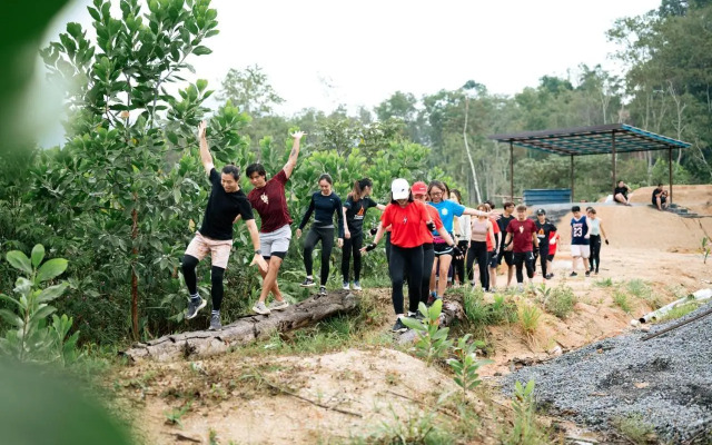 Camp Lù Yīng