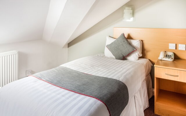 OYO London Guest House