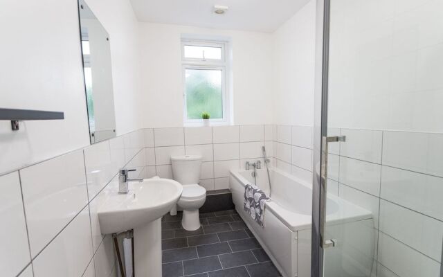 Short Stay Bristol - Foster House