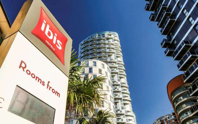 ibis London Docklands Canary Wharf