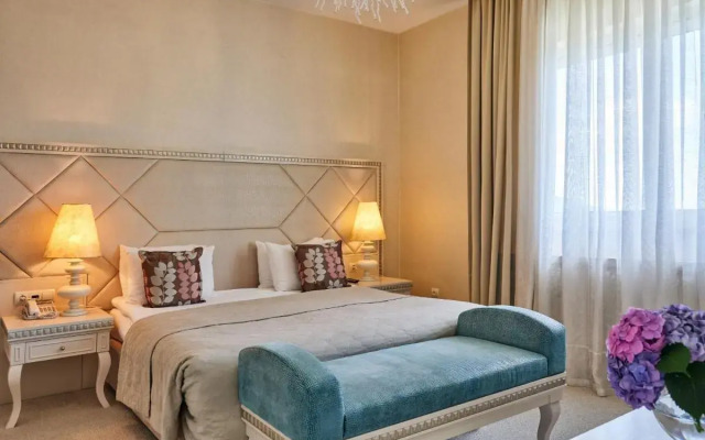 Qafqaz Riverside Resort Hotel