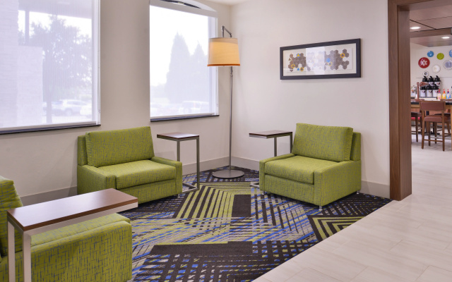 Holiday Inn Express Hotel & Suites Mesquite by IHG