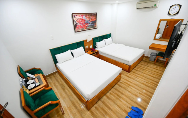 Vivian Hotel Saigon Airport