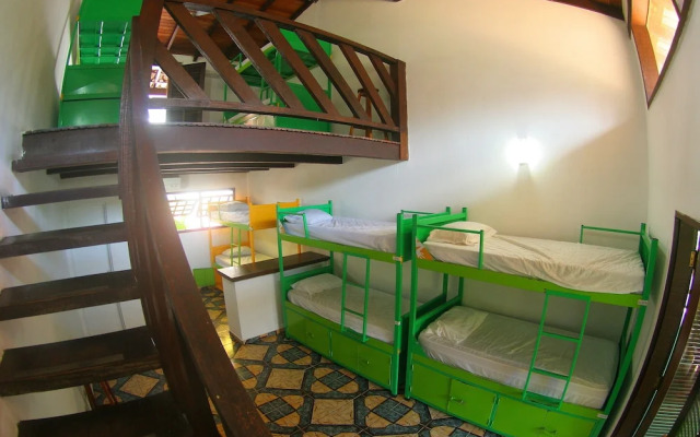 Pousada Tubes - Hostel