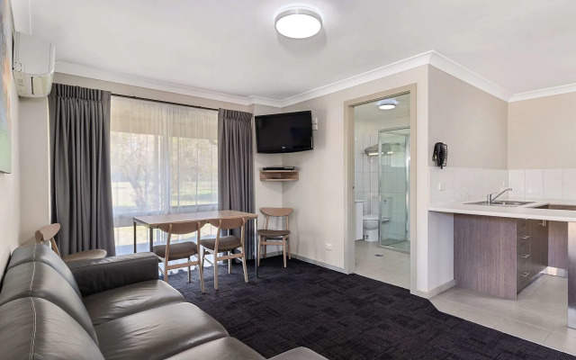 Quality Inn Carriage House Wagga Wagga
