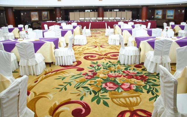 Regal Riviera Hotel