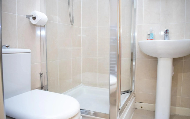 Royal Square Hotel - BHX & NEC