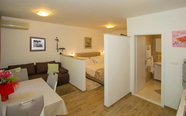 Apartment Lenka- Split