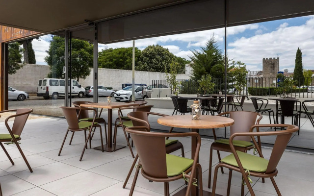 Évora O Cante Hotel