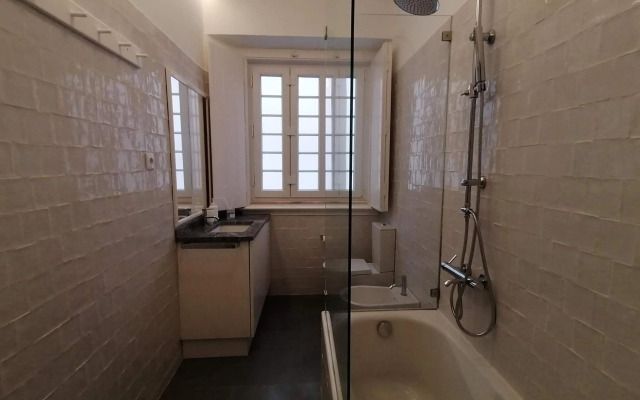 Stunning Apartment Marquês de Pombal