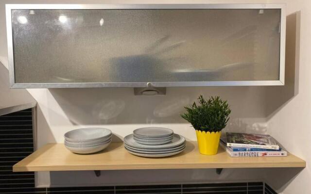 The Onyx Suite - 1 Bed apartment w/ free parking