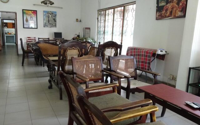 Vista Mount Lavinia Homestay