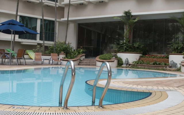 Orange Grove Service Apartment by ST Residences