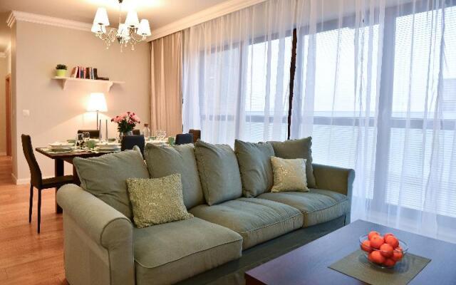 La Gioia Elegant Spacious Apartment