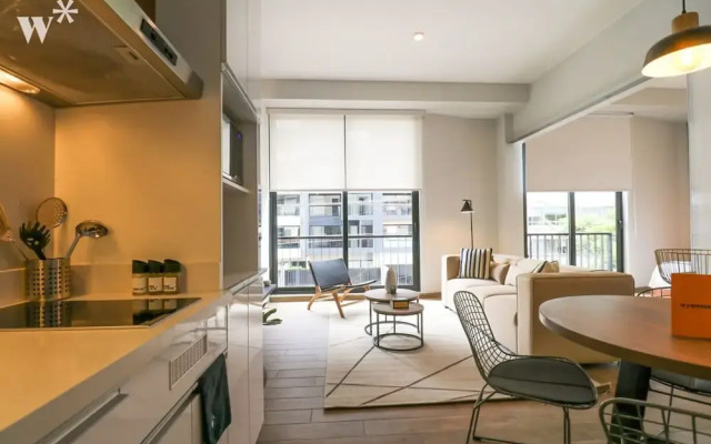 w Bold and Spacious 2BR in Miraflores