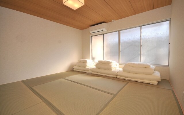 Condominium House in Osaka Shin-Fukae