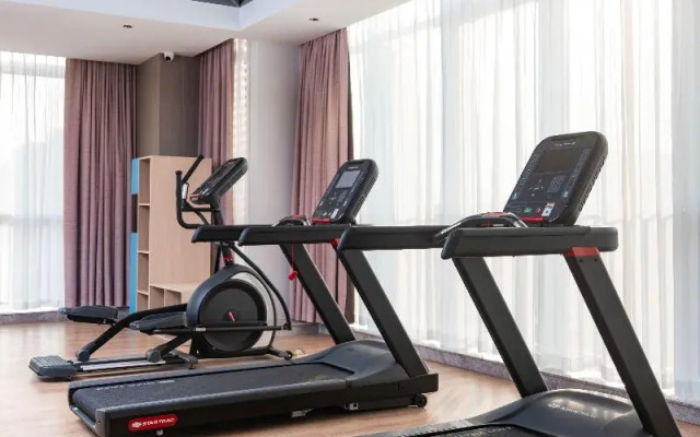 Holiday Inn Express Taizhou Toumen Port