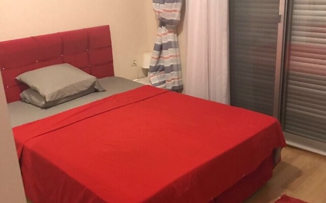 Ozel Havuzlu Luks Villa
