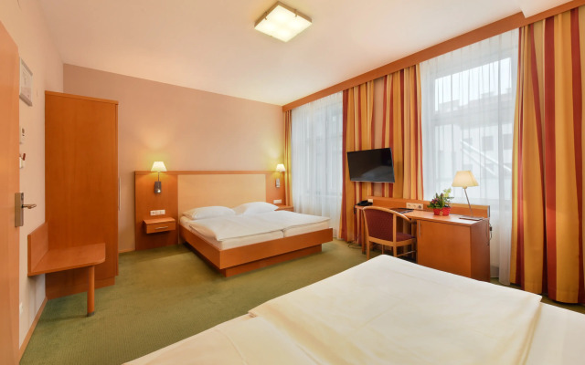 Hotel Lucia