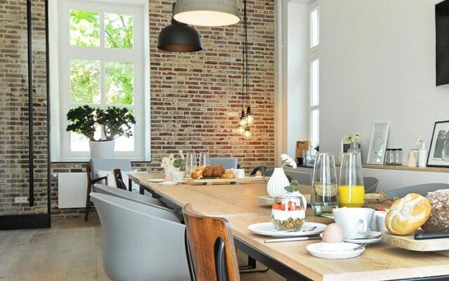 Het Raadhuys - design B&B