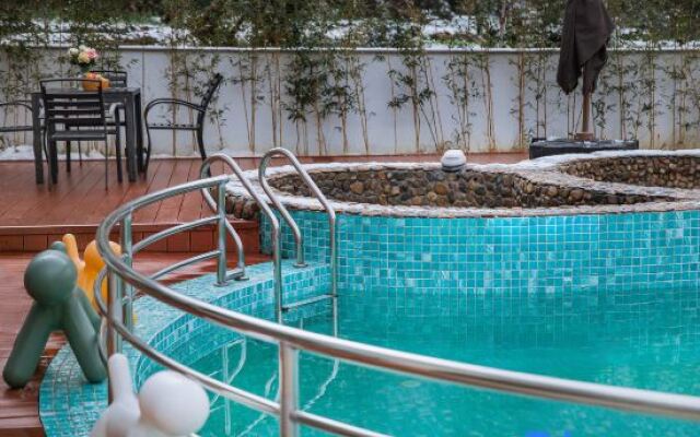 Yunshang Grassland·Shanshengyishe·180° Mountain View Wild Luxury Private Soup