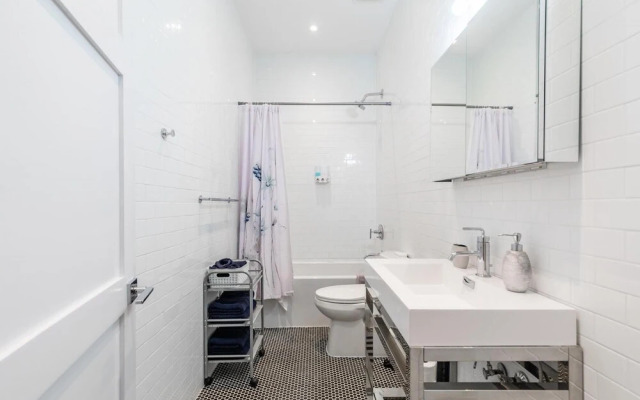 2 Storey Loft Gym Free Parking