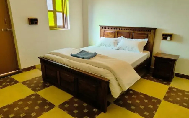 Garh Madan Heritage Hotel