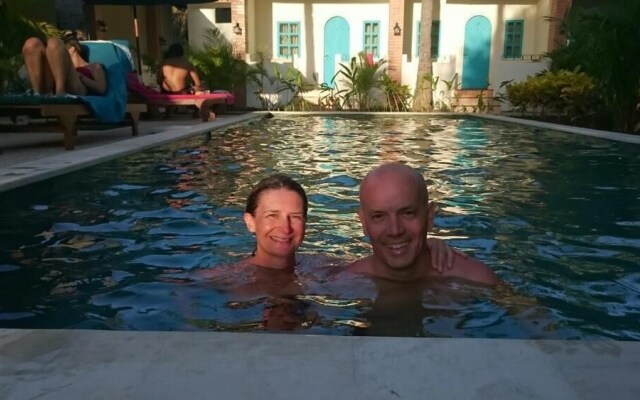 White Coconut Cottage