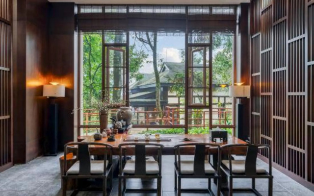 Emeishan Wannian Xueyafang Villa
