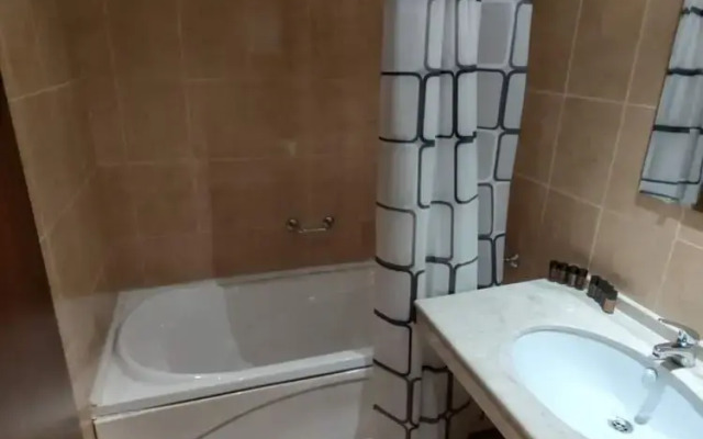 2405 Cosy Mountain View Apartment - 200mbps Wi-fi!