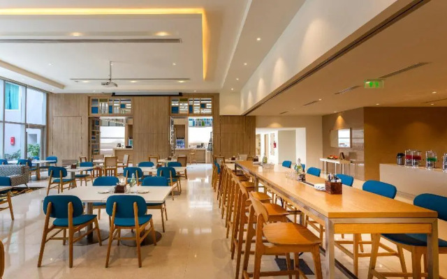 Holiday Inn Express & Suites Bengaluru Old Madras Road by IHG