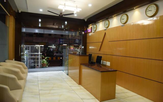 Hotel Raama Grand