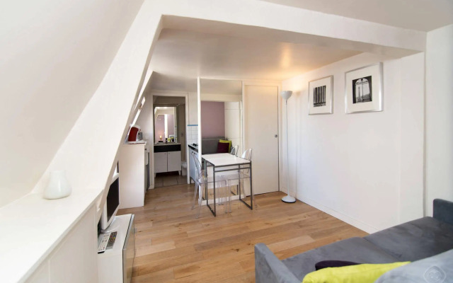 BP Apartments - Charming Louvre