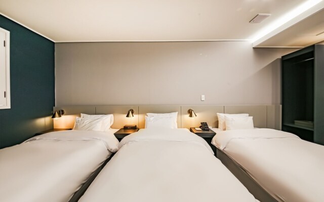 Mokpo Hotel Gabom
