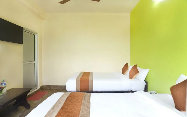 OYO 473 Hotel Jungle Palace