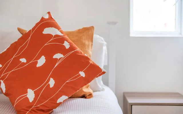 The Cutesy - Fitzrovia - by Frankie Says