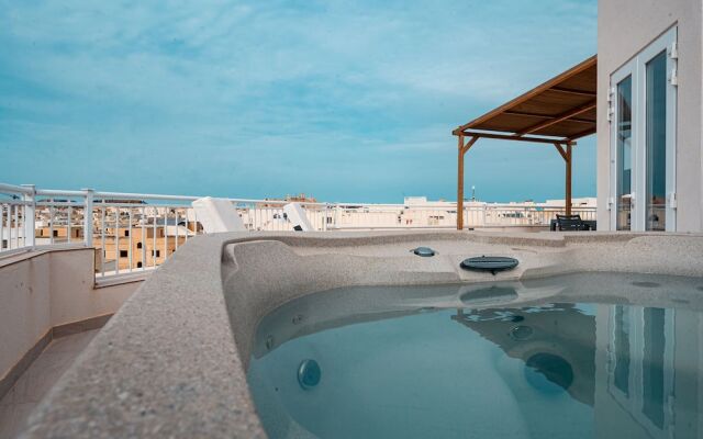The Willows Luxury Penthouse