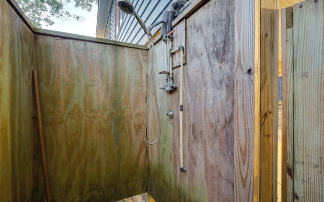 Outer Banks Retreat - Walk to Beach!