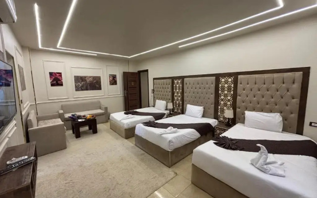 King Cheops Inn