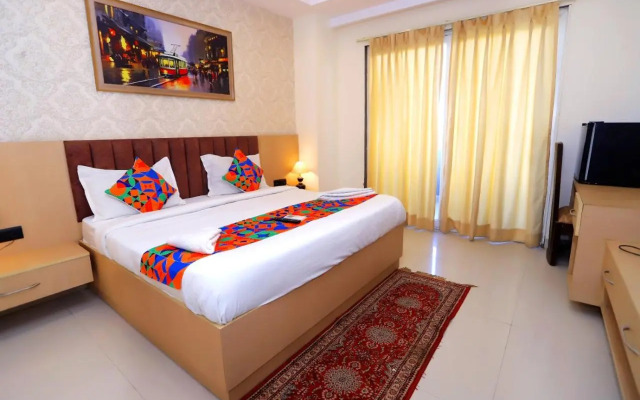 Cyber inn hotel