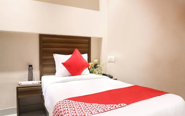 OYO 16428 Hotel Comfort Inn